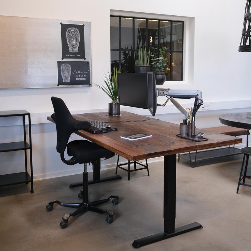 Bright office interior design with ergonomic furniture by Trademark Living.